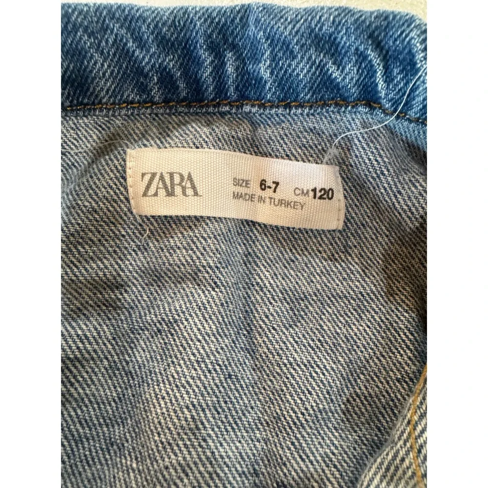 Zara Kids Blue Denim Shirt Jacket Frayed Rhinestone Embellished Size 6-7 CM 120